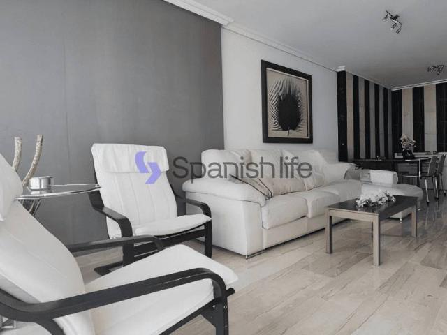 Apartamento en Venta en Via Parque