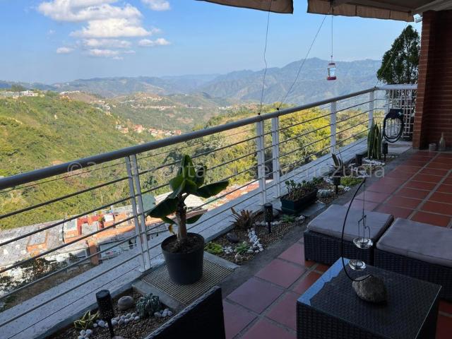 Apartamento en Venta en Villa Nueva Hatillo, Caracas