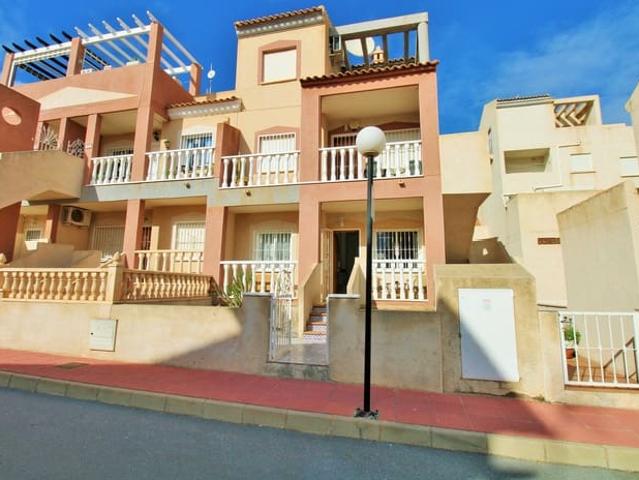 Apartamento en venta en Villamartin, Alicante Costa Blanca