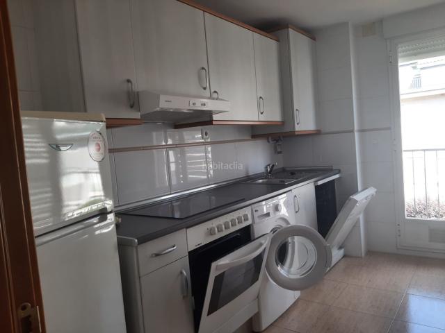 Apartamento en venta en Villamediana de Iregua. Apartamento en Villamediana de Iregua con garaje y trastero. Apartamentos Villamediana de.