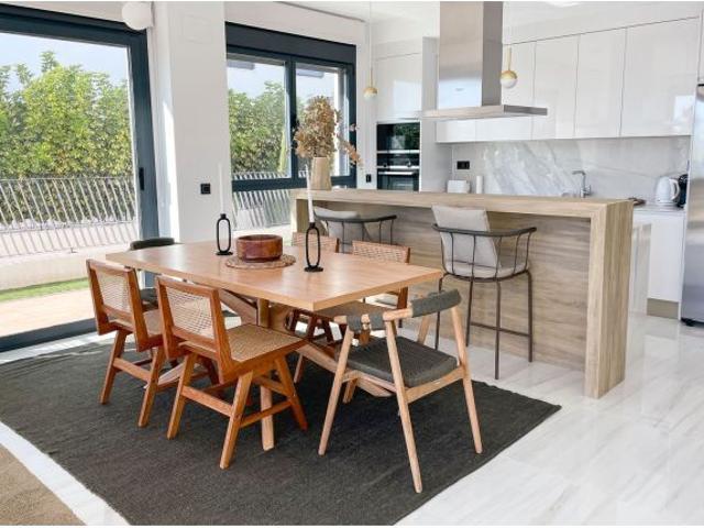 Apartamento en Venta en Villajoyosa, Alicante