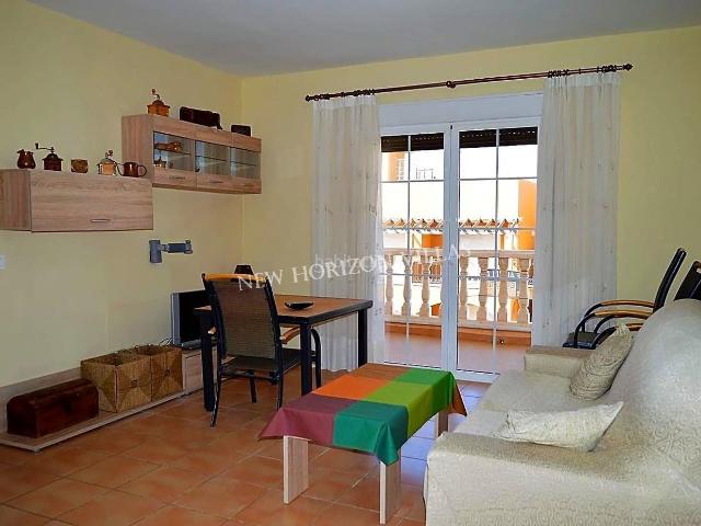 Apartamento en venta en Villaricos. Espléndido piso de 94 m² en Villaricos. Este apartamento tiene 3 dormitorios con armarios empotrados y ventiladores de techo, a. Apartamentos.