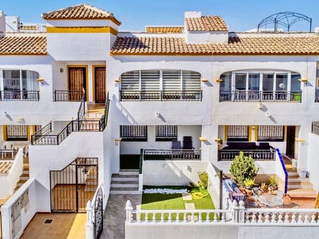 Apartamento en venta en Vistabella, Alicante
