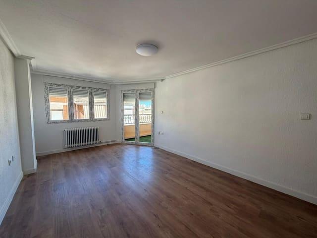 Apartamento en venta en Yecla, Murcia