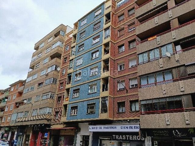 Apartamento en venta en Zaragoza, La Magdalena. Apartamentos.