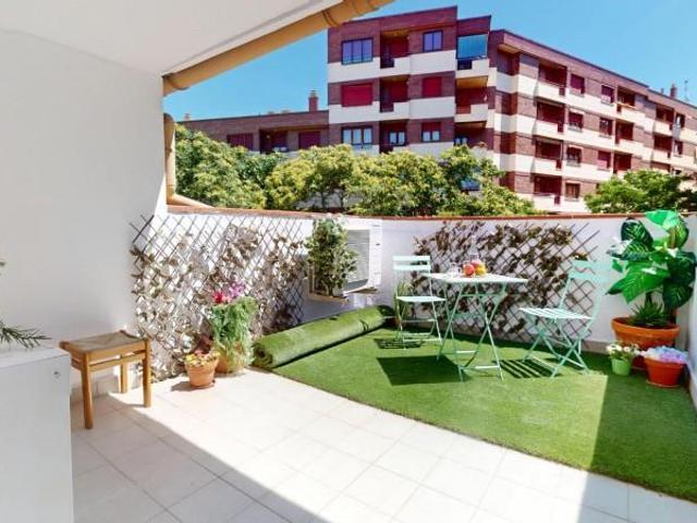 Apartamento en venta en Zaragoza, Las Fuentes
