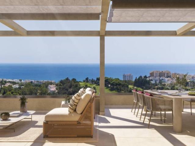 Apartamento en Venta en Zona Centro Comercial Torrequebrada