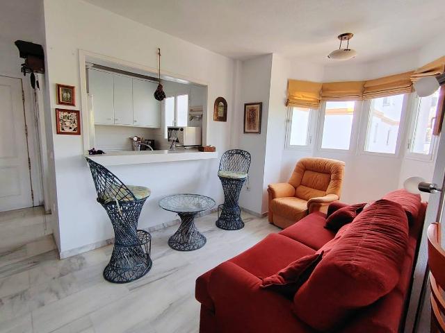 Apartamento en Venta en Zona Centro Comercial Torrequebrada