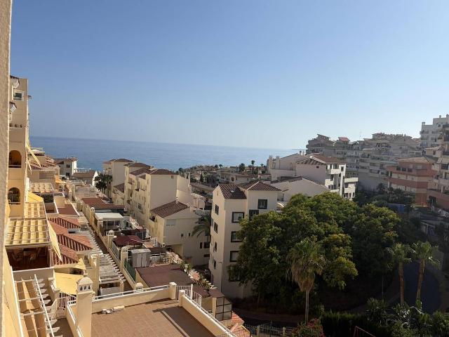 Apartamento en Venta en Zona Centro Comercial Torrequebrada