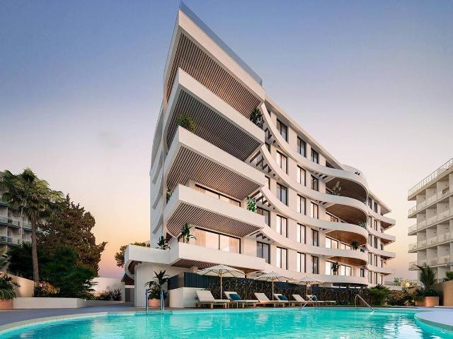 Apartamento en Venta en Zona Centro Comercial Torrequebrada