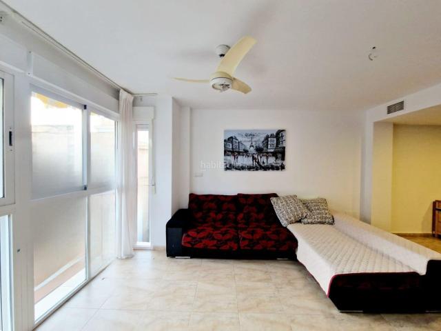 Apartamento en venta en Águilas, Casco Antiguo. Apartamento de 2 dormitorios a un paso de la Plaza de España. Apartamentos.