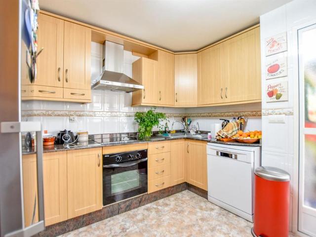 Apartamento en venta en Águilas, Casco Antiguo. Apartamentos.