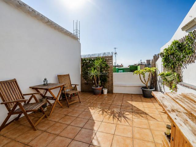Apartamento en venta en Agüimes, Cruce de Arinaga. Oportunidad única de Ático en Cruce de Arinaga. Apartamentos.