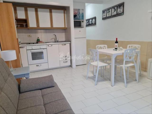 Apartamento en venta en Adeje, Torviscas Bajo. Apartamentos.