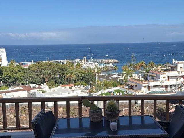 Apartamento en venta en Adeje, San Eugenio Bajo. Apartamento de 1 dormitorio Los Geranios Tenerife. Apartamentos.