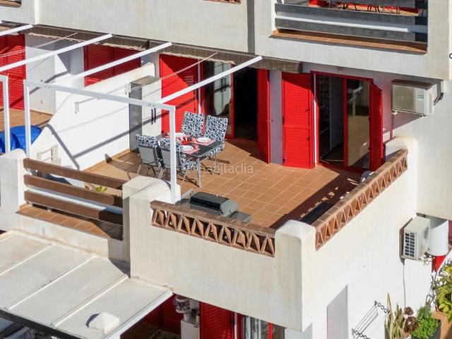 Apartamento en venta en Almuñécar, Cotobro. Apartamento con terraza y vistas al mar. Apartamentos.