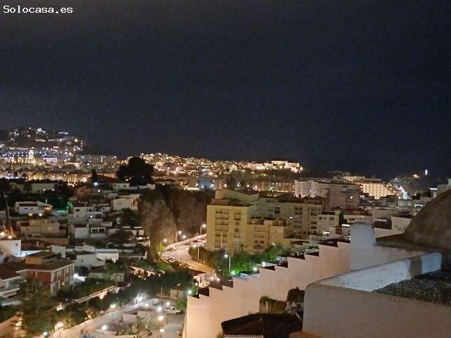 Apartamento en Venta en Almuñécar, Granada