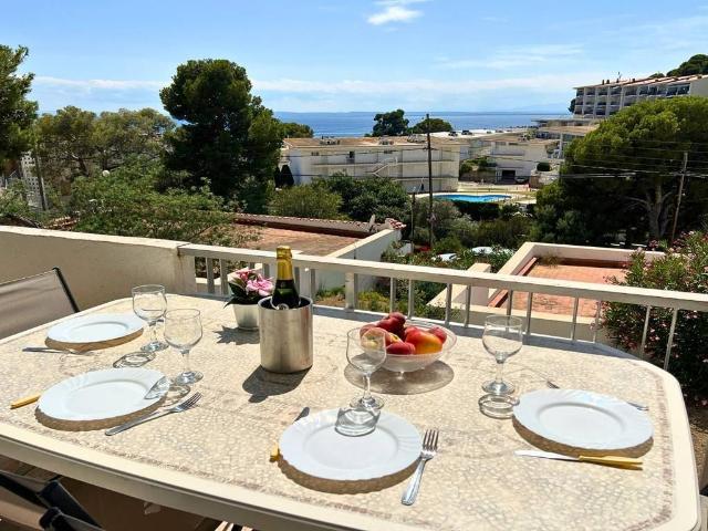 Apartamento en Venta en Almadrava Canyelles Puig Rom