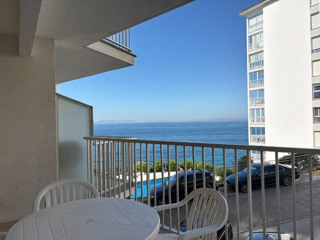 Apartamento en Venta en Almadrava Canyelles Puig Rom