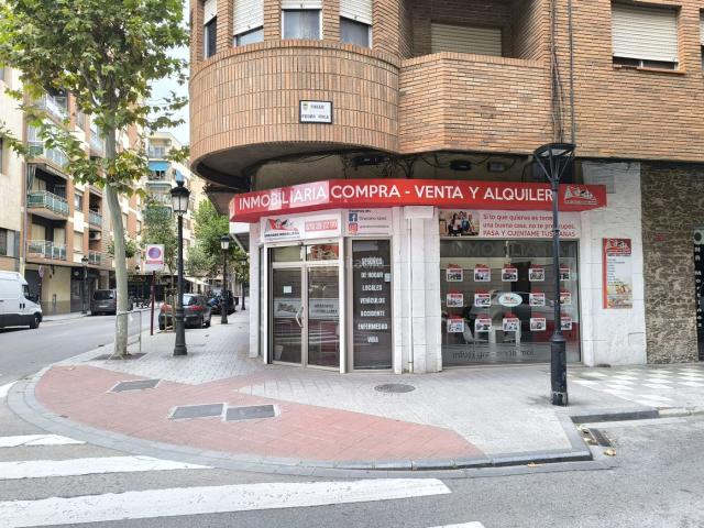 Apartamento en venta en Albacete, El Pilar. Apartamentos.