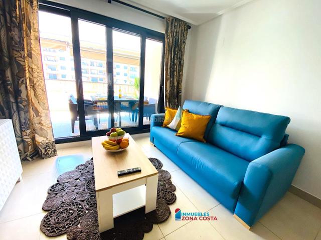 Apartamento en venta en Alboraya, La Patacona. Vivienda en la playa con terrazas, amueblada y con garaje. Apartamentos.