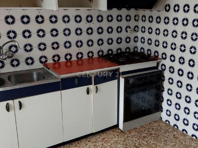 Apartamento en venta en Alcácer. Piso en venta en avda. av constitucio, 27, Alcasser, Valencia. Apartamentos.