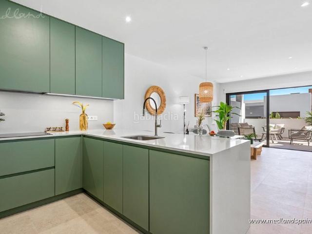 Apartamento en venta en Alcázares Los, Las Lomas de Rame Bahía Bella. Áticos de 3 dormitorios con solárium y vistas al mar en La Serena Golf Resort. Apartamentos Alcázares.