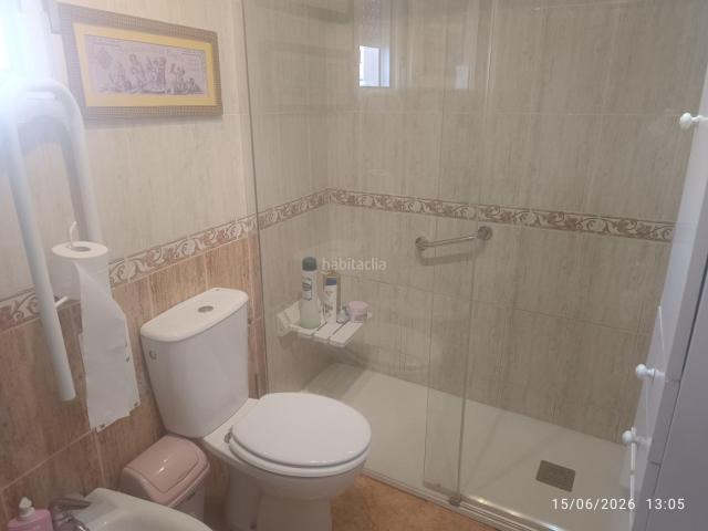 Apartamento en venta en Alcázares Los, Los Narejos_Punta Calera. BONITO APARTAMENTO PLANTA BAJA ESQUINA CON PISCINA TERRAZA Y GARAJE EN LOS NAREJOS. Apartamentos Alcázares.
