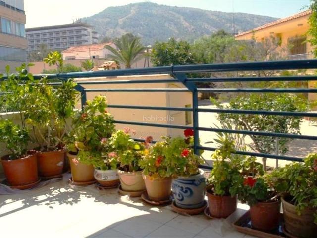 Apartamento en venta en Alfàs del Pi l´, L´Albir. Apartamento de esquina de 2 dormitorios, 2 baños, piscina en el centro del Albir. Apartamentos Alfàs del Pi.