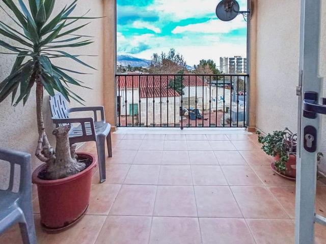 Apartamento en venta en Alfàs del Pi l´, L´Albir. Apartamento de un dormitorio posible 2 con parking y piscina en Albir. Apartamentos Alfàs del Pi.
