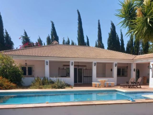 Apartamento en venta en Alhaurín el Grande Málaga