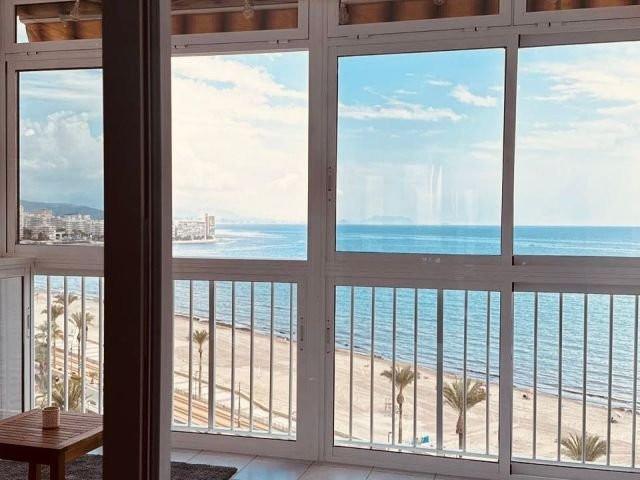 Apartamento en venta en Alicante