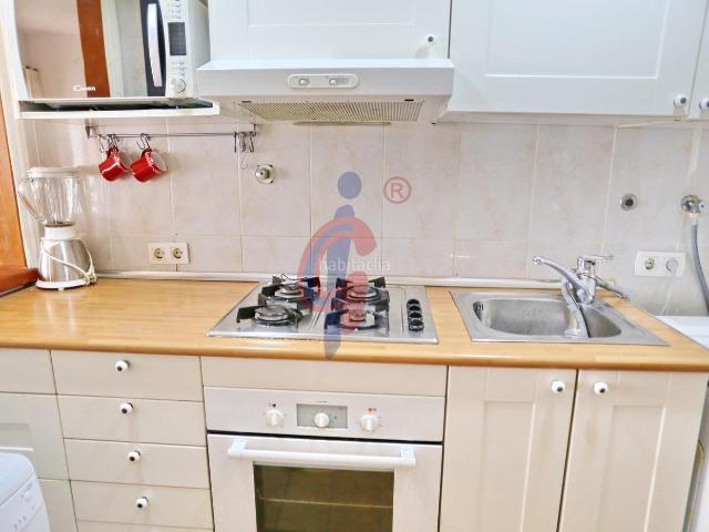 Apartamento en venta en Alicante, Agua Amarga Urbanova. Tu oasis frente al mar te espera en Urbanova, Alicante!. Apartamentos.