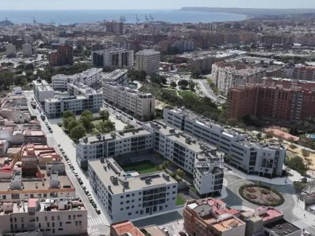 Apartamento en venta en Alicante / Alacant, Alicante Costa Blanca
