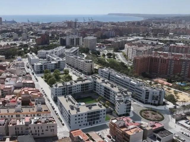 Apartamento en venta en Alicante / Alacant, Alicante Costa Blanca