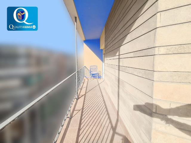 Apartamento en venta en Alicante, Barrio del Centro. Apartamento en venta en Centro, 4 dormitorios. Apartamentos.