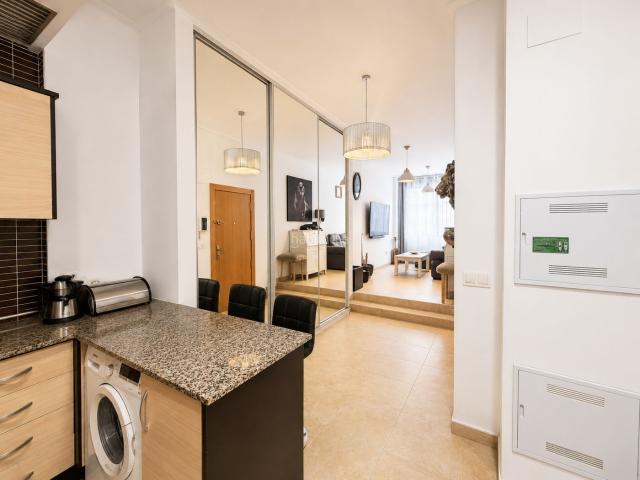 Apartamento en venta en Alicante, Carolinas Altas. Apartamentos.