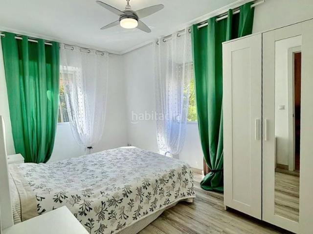 Apartamento en venta en Alicante, Ciudad de Asís. Apartamento de tres dormitorios con buena reforma en Alicante, zona La Florida. Aire acondicionado, balcón, buena ubicación. Apartamentos.