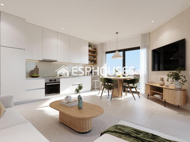 Apartamento en venta en Alicante, Florida Baja. Piso amplio con terraza y orientación sur en La Florida, Alicante. Apartamentos.