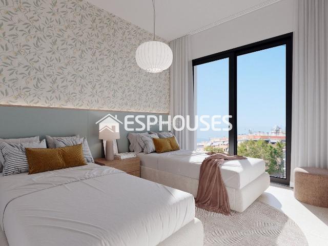 Apartamento en venta en Alicante, Florida Baja. Piso de 2 dormitorios con terraza, patio y piscina comunitaria en La Florida, Alicante. Apartamentos.