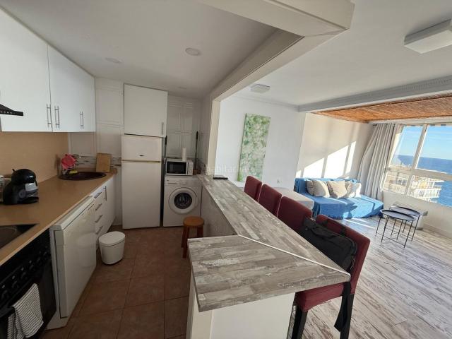 Apartamento en venta en Alicante, Goteta. Piso en venta en Av Villajoyosa. Apartamentos.
