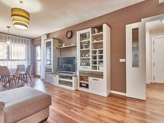 Apartamento en venta en Alicante, PAU 5. Amplio apartamento en san juan playa pau 5. Apartamentos.