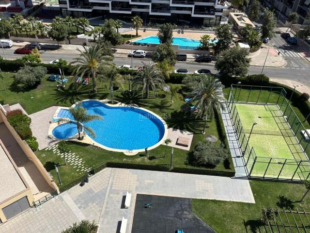Apartamento en venta en Alicante, PAU 5. Apartamentos.