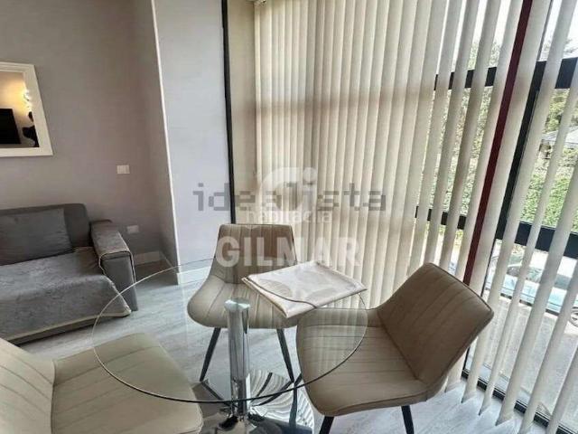 Apartamento en venta en Alpedrete. Listo para vivir o como inversión. Se vende DÚPLEX en Alpedrete con licencia activa de Vivienda de Uso Turístico VUT, una oportuni. Apartamentos.