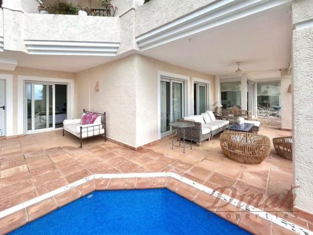 Apartamento en venta en Altea, Altea Hills. EXCLUSIVO APARTAMENTO DE 3 DORMITORIOS SITO EN ALTEA HILLS CON PRECIOSAS VISTAS AL MAR. Apartamentos.