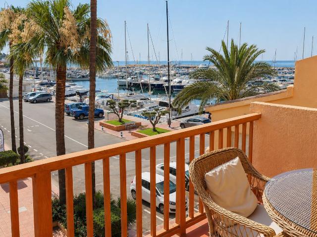 Apartamento en venta en Altea, Mascarat. Exclusivo ATICO en Marina Greenwich ALTEA. Apartamentos.
