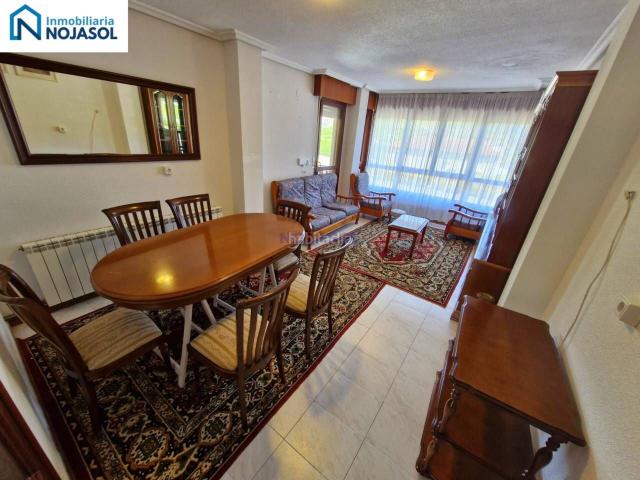 Apartamento en venta en Arnuero. REF 000047 EN EXCLUSIVA, PRECIOSO Y AMPLIO PISO DE 3 HABITACIONES Y 2 BAÑOS CON PLAZA DE GARAJE EN CASTILLO. Apartamentos.