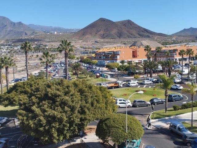 Apartamento en venta en Arona