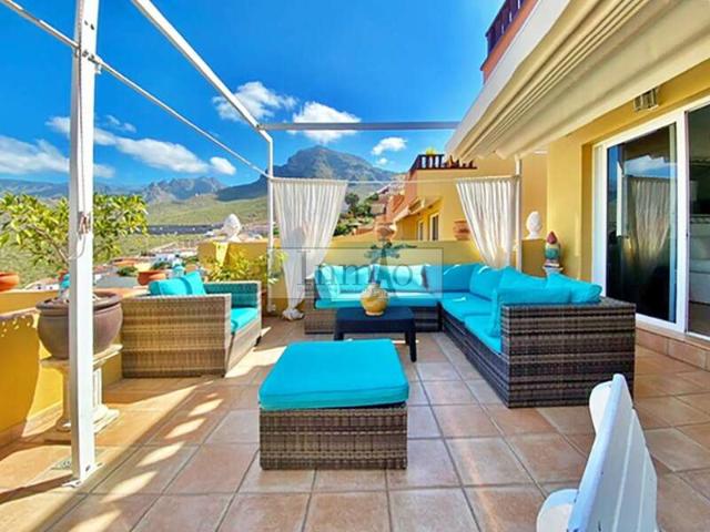 Apartamento en venta en Arona