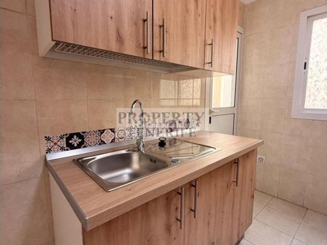 Apartamento en venta en Arona, Cabo Blanco. ACOGEDOR APARTAMENTO DE 2 DORMITORIOS UBICADO EN LA CAMELLA. Apartamentos.